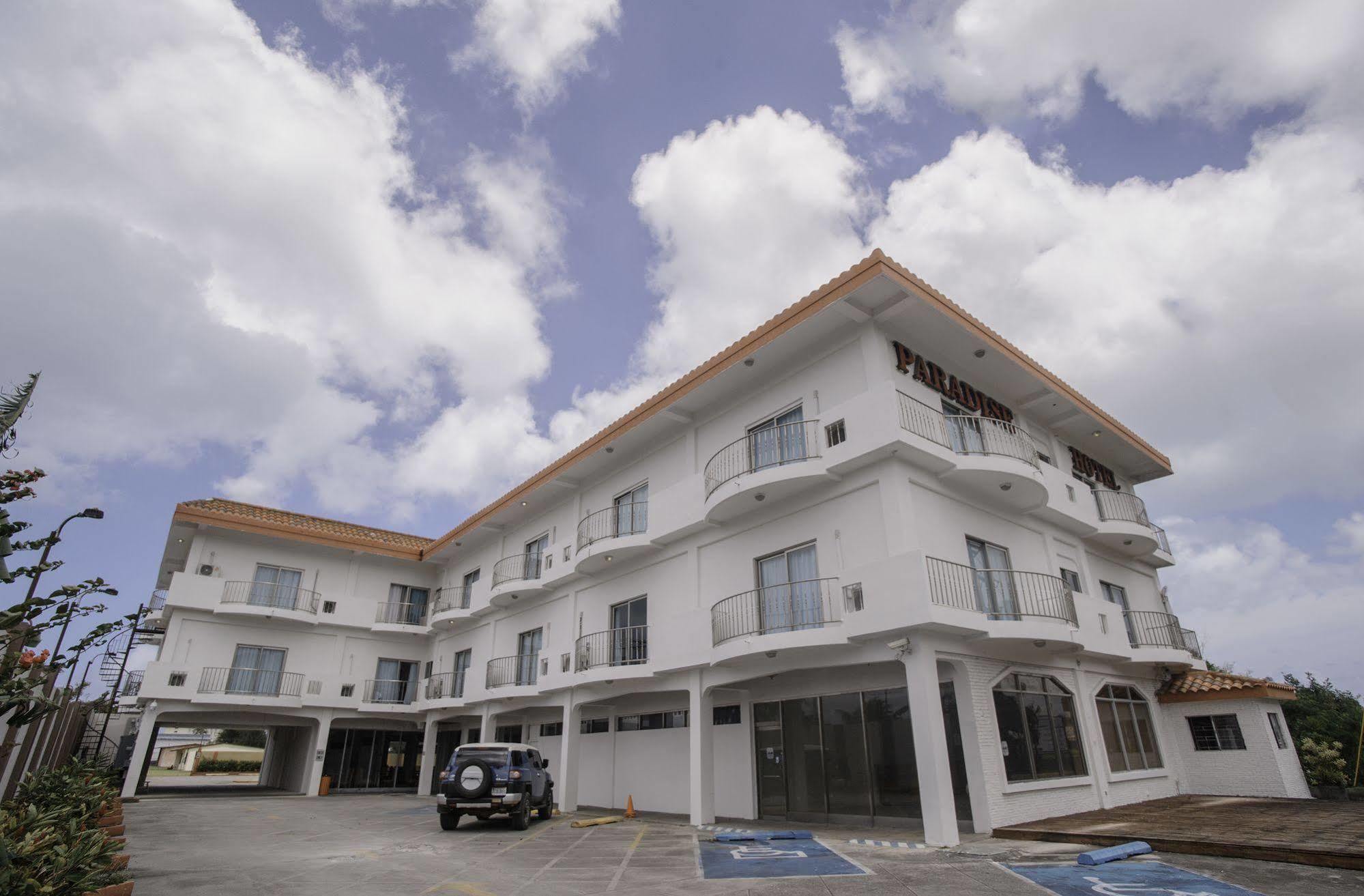 Paradise Hotel Saipán Exterior foto